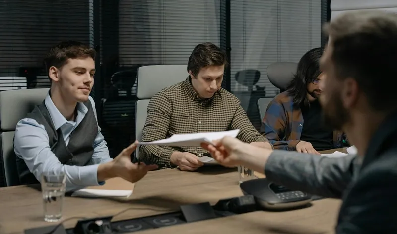 Doradztwo sukcesyjne dla firm - czego potrzebuje przedsiębiorca planujący przekazanie biznesu następnemu pokoleniu?
