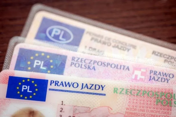 Ile zapłacisz za prawo jazdy kat. B? Odkryj aktualne ceny i wymagania w 2023 roku