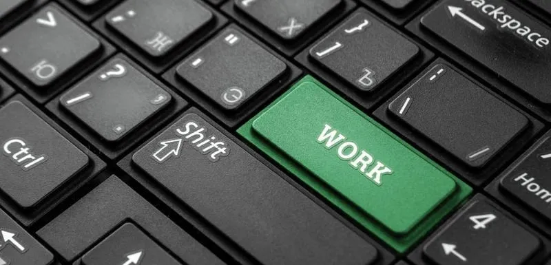 Zarabianie online – praktyczne porady, które prowadzą do sukcesu